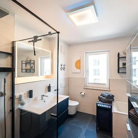 Alpdeluxe Smart - Balkon-wanne-tiefgarage-bbq Apartment Kolbermoor