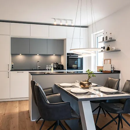 Apartment Alpdeluxe Smart - Balkon-wanne-tiefgarage-bbq Kolbermoor